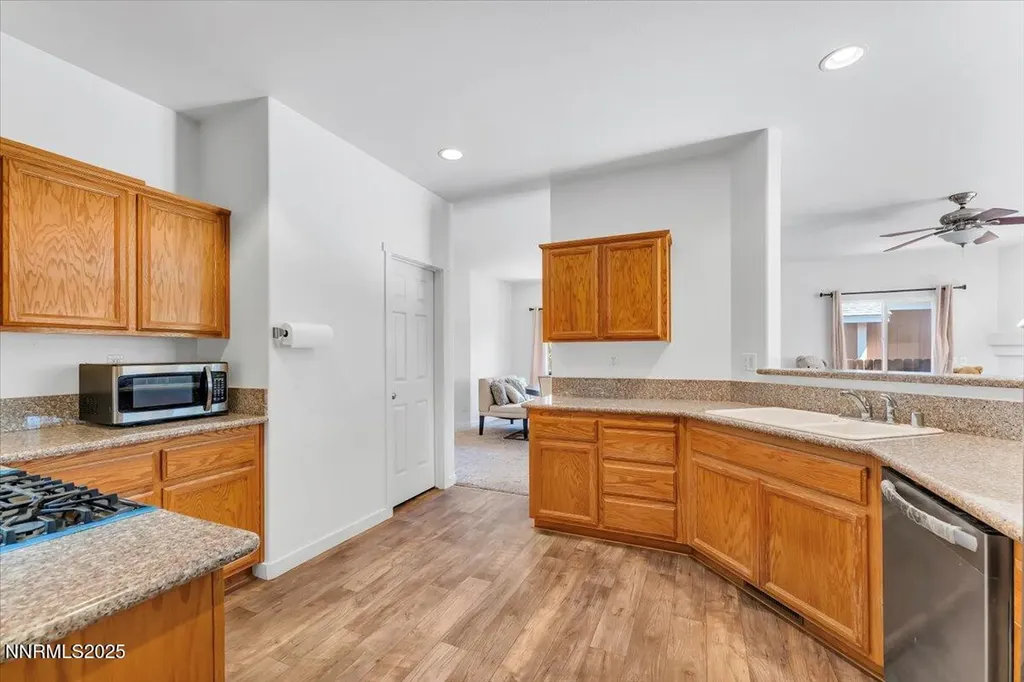 465 Jennys Fernley NV 89408