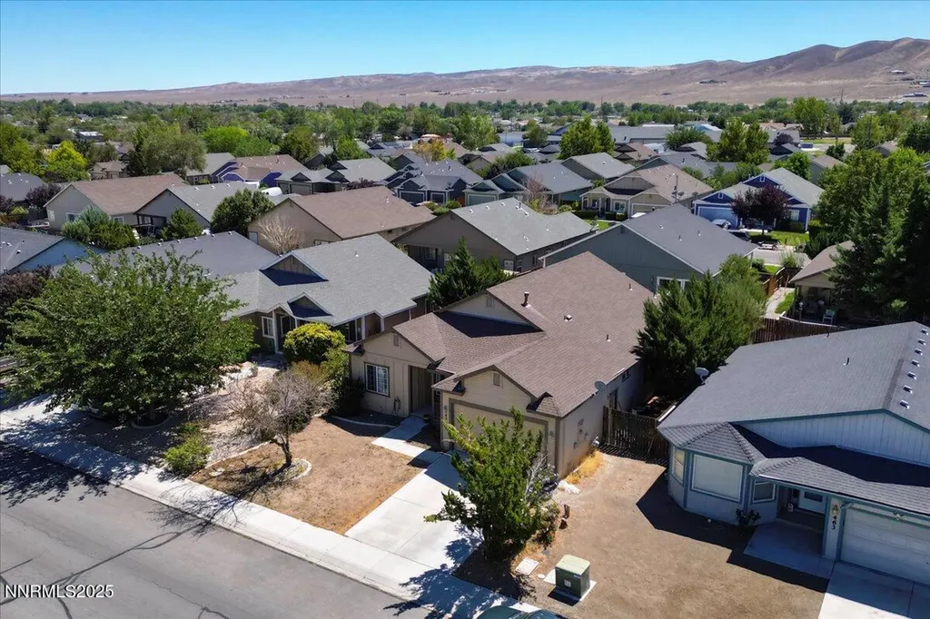 465 Jennys Fernley NV 89408