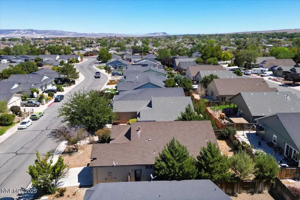 465 Jennys Fernley NV 89408