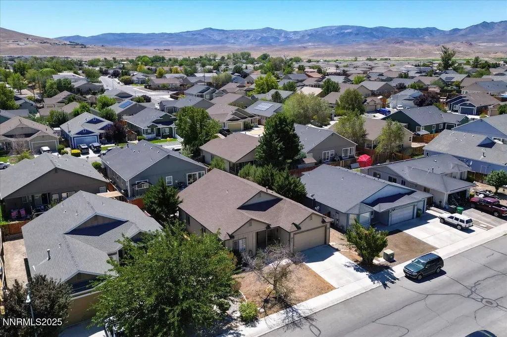 465 Jennys Fernley NV 89408