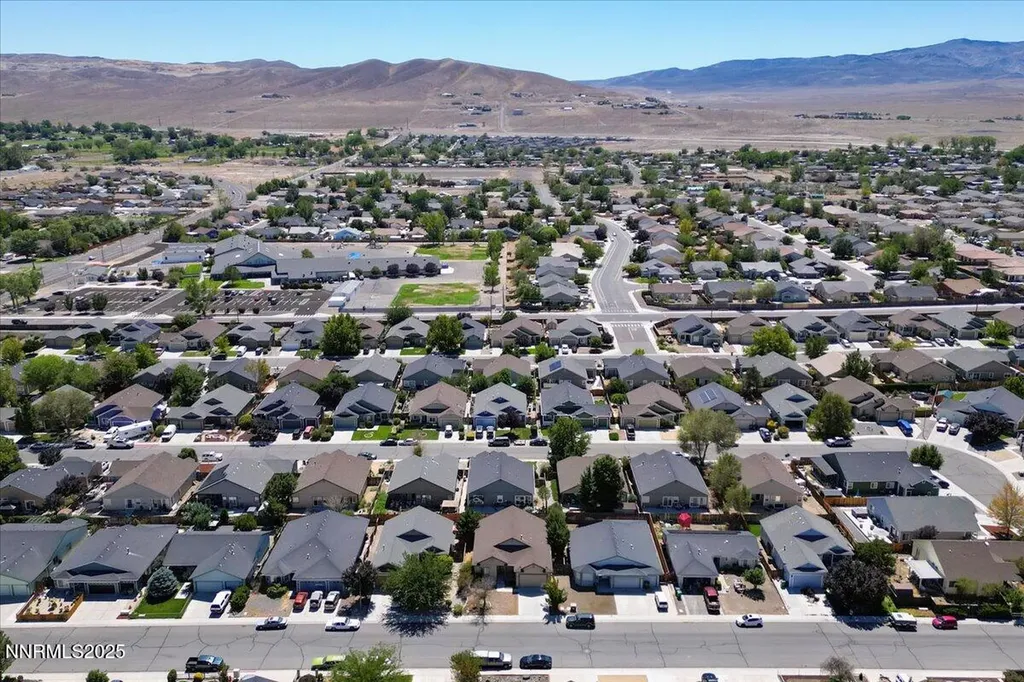 465 Jennys Fernley NV 89408