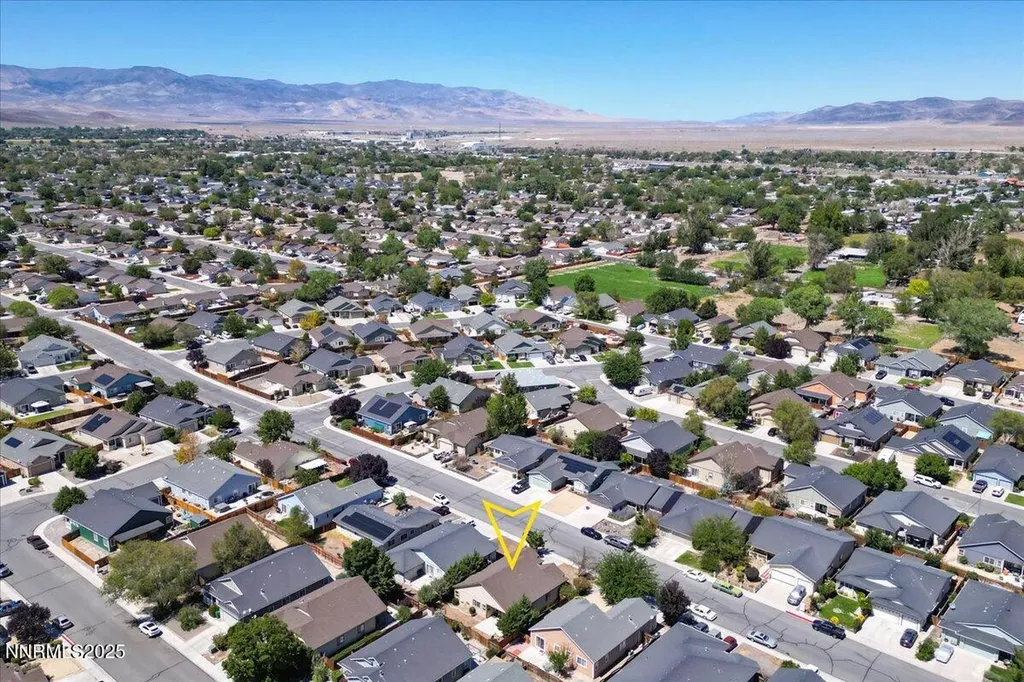 465 Jennys Fernley NV 89408