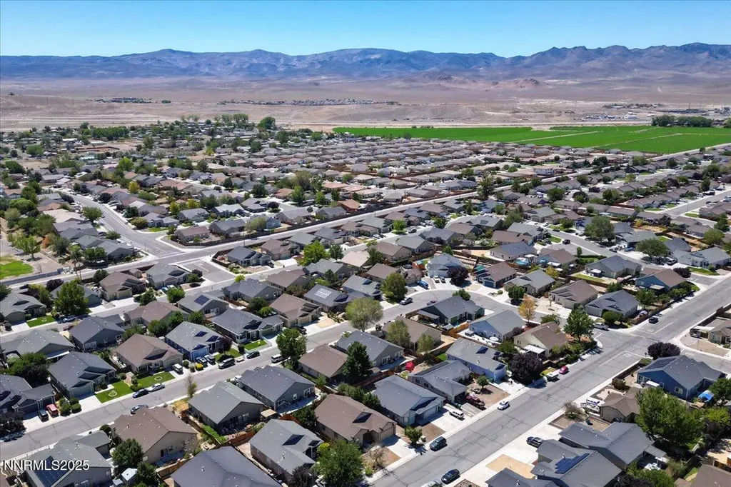 465 Jennys Fernley NV 89408