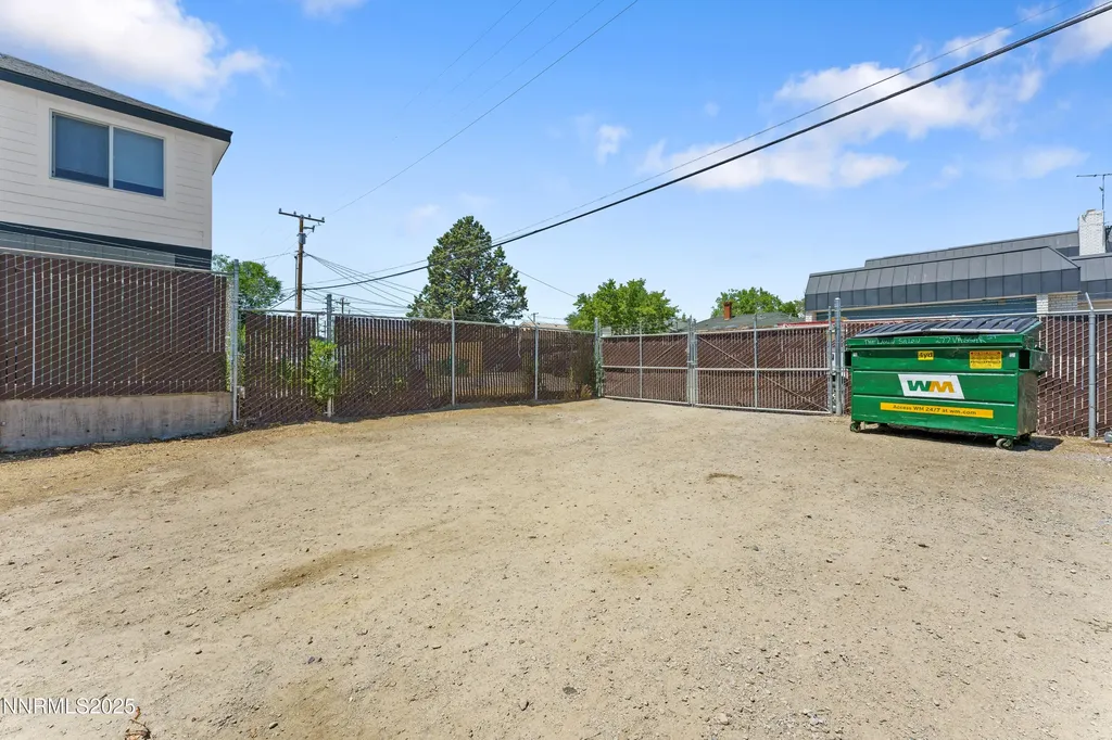 277 Vassar Reno NV 89502