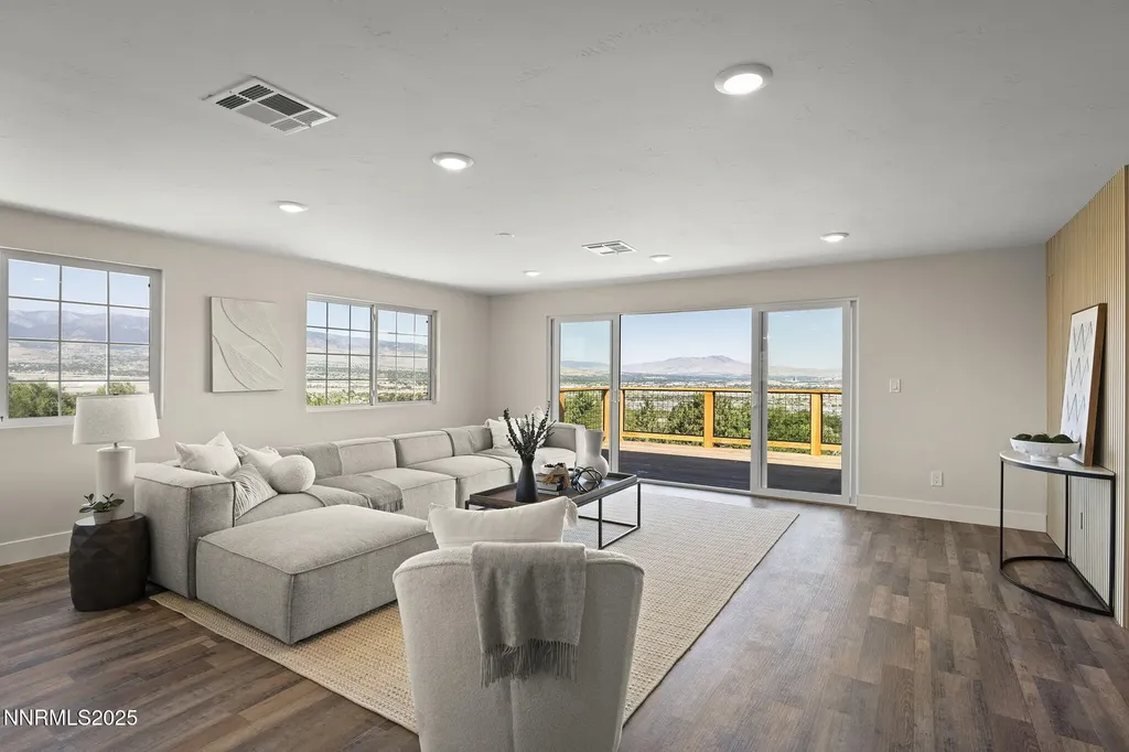 13900 Virginia Foothills Reno NV 89521