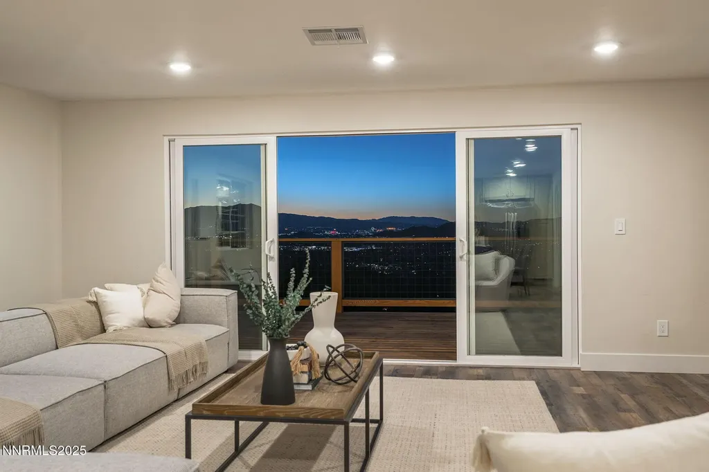 13900 Virginia Foothills Reno NV 89521