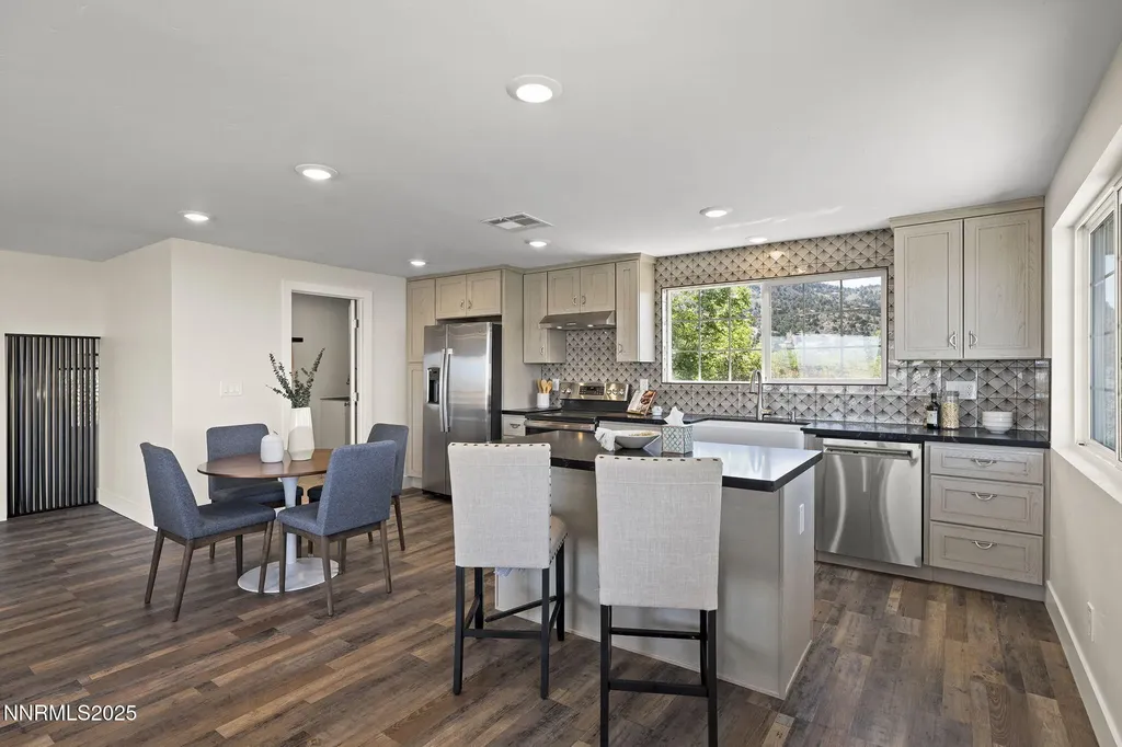 13900 Virginia Foothills Reno NV 89521