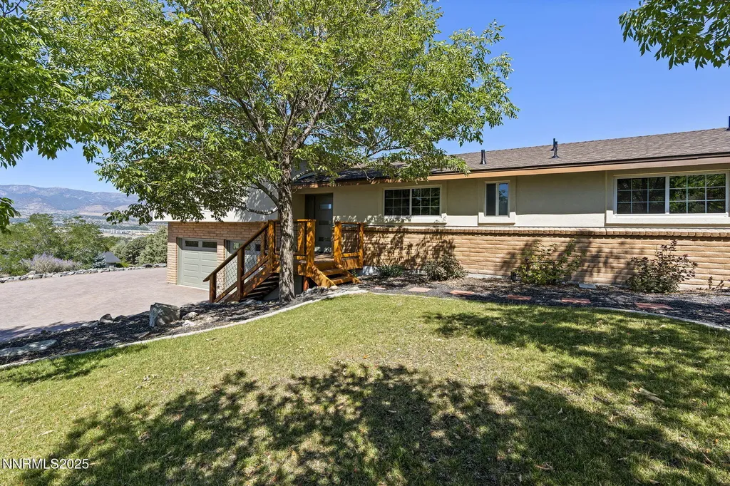 13900 Virginia Foothills Reno NV 89521