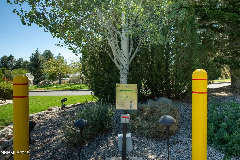880 Stutler Creek Gardnerville NV 89460