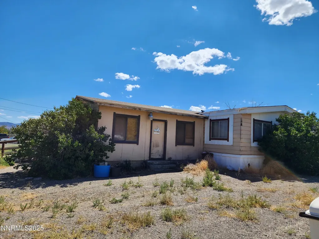526 Sutro Springs Dayton NV 89403