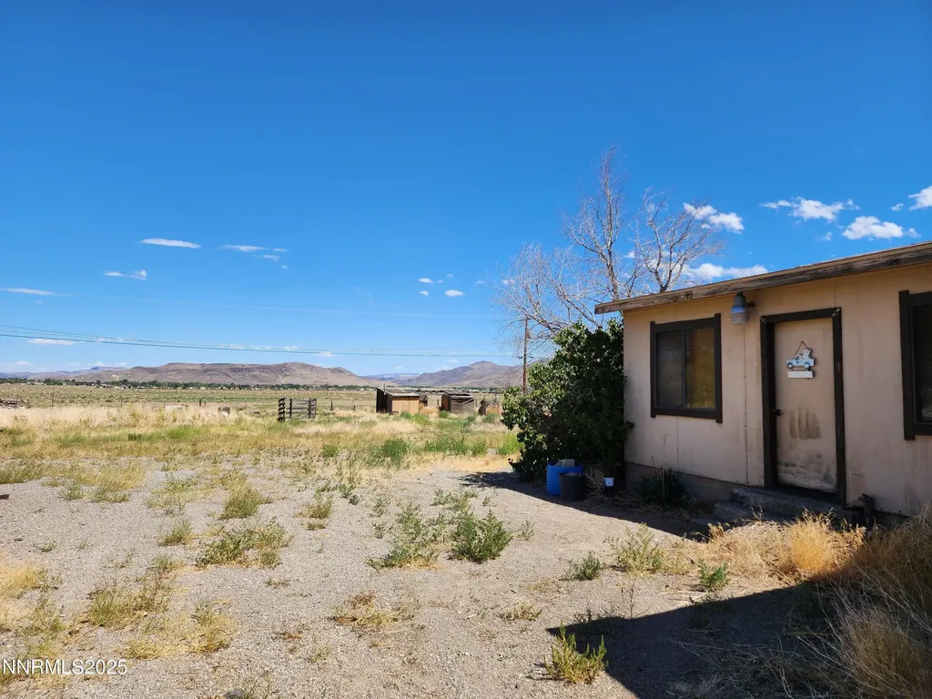 526 Sutro Springs Dayton NV 89403