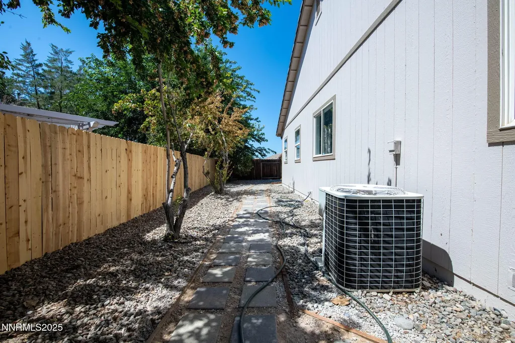 405 Cypress Dayton NV 89403