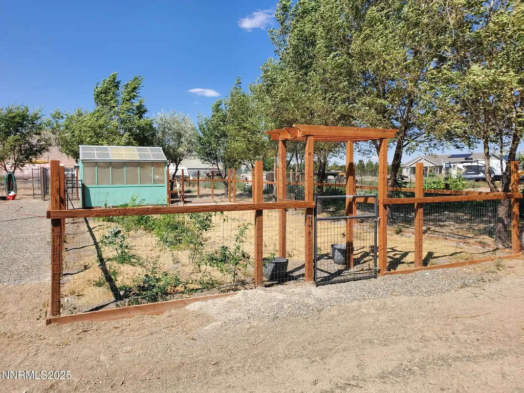 5320 Trousdale Winnemucca NV 89445