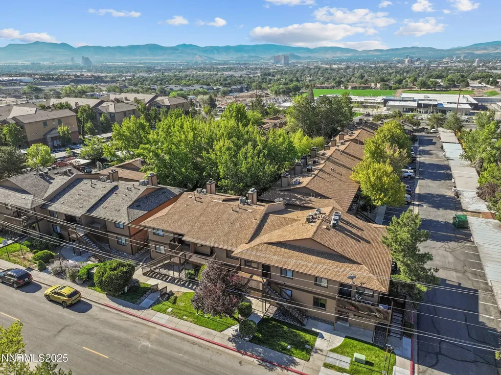 1420 Selmi Reno NV 89512