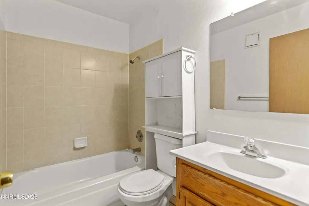 1420 Selmi Reno NV 89512