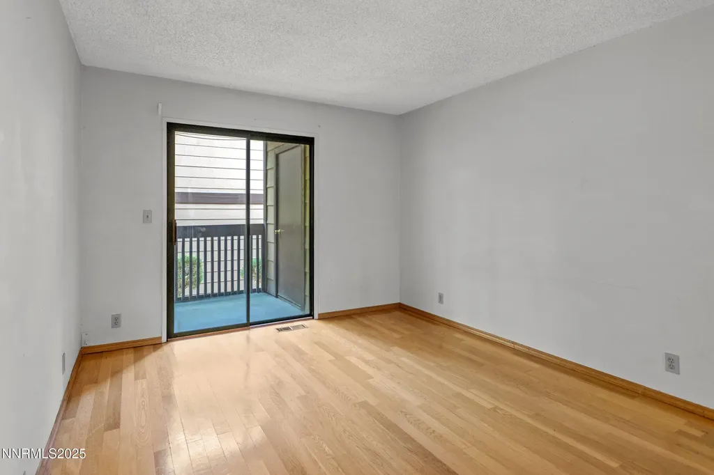 1420 Selmi Reno NV 89512
