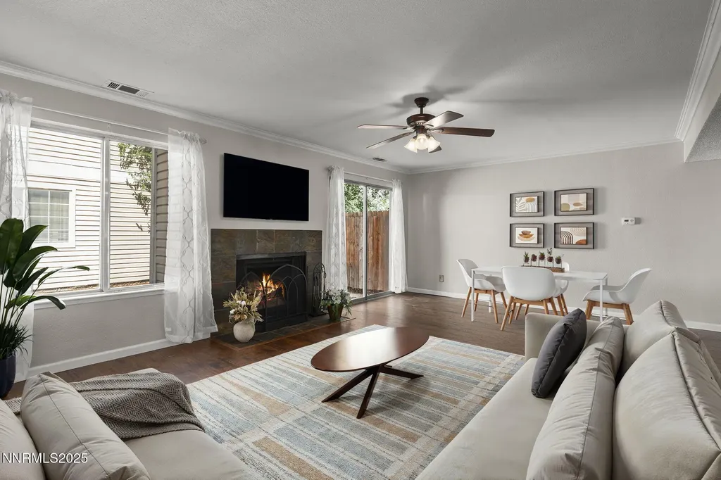 1056 Bradley Sparks NV 89434