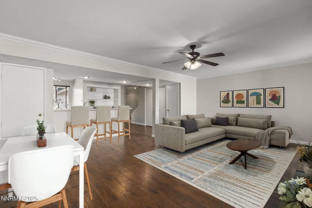 1056 Bradley Sparks NV 89434