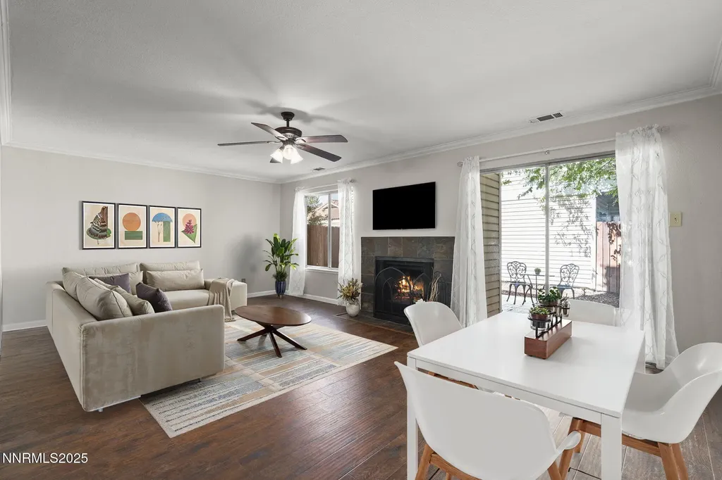 1056 Bradley Sparks NV 89434