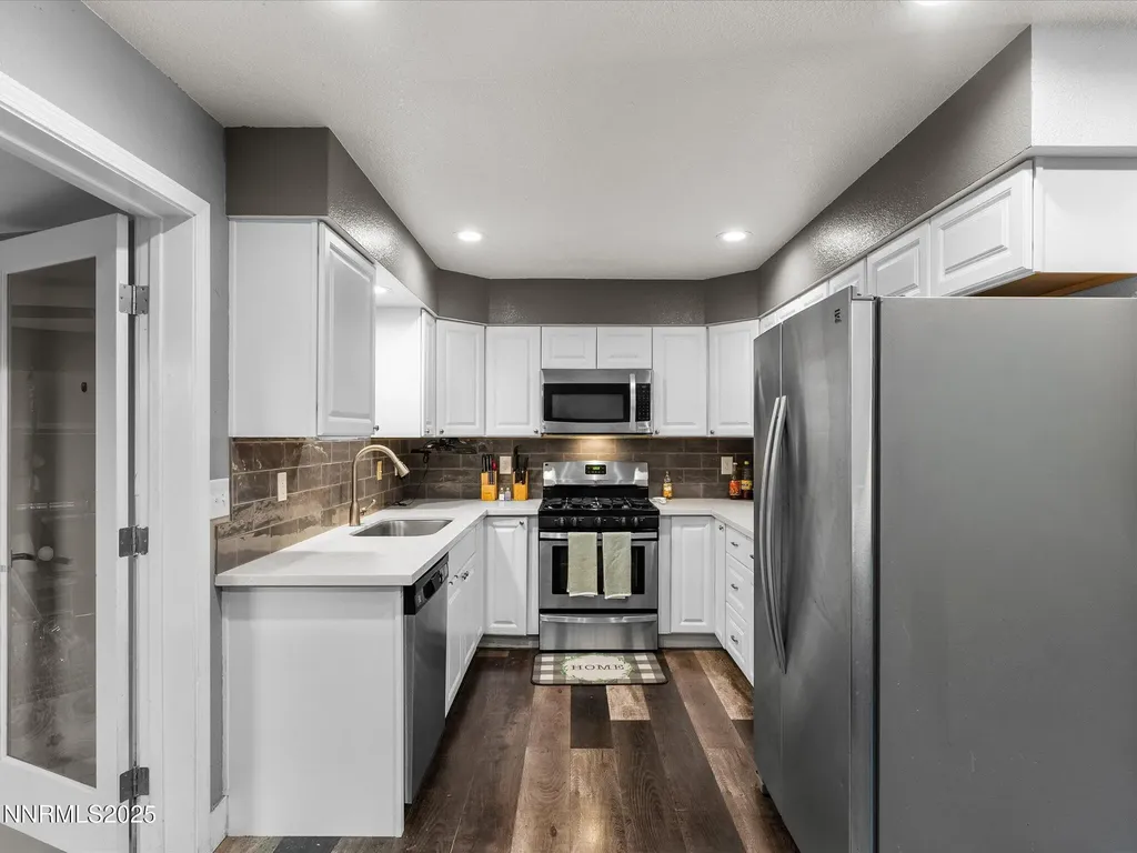 327 Burntwood Fallon NV 89406