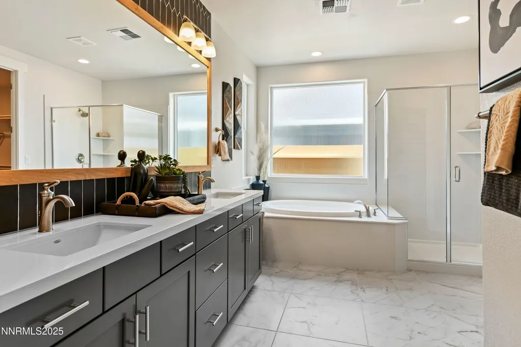 585 Sage Grouse Lp Gardnerville NV 89460