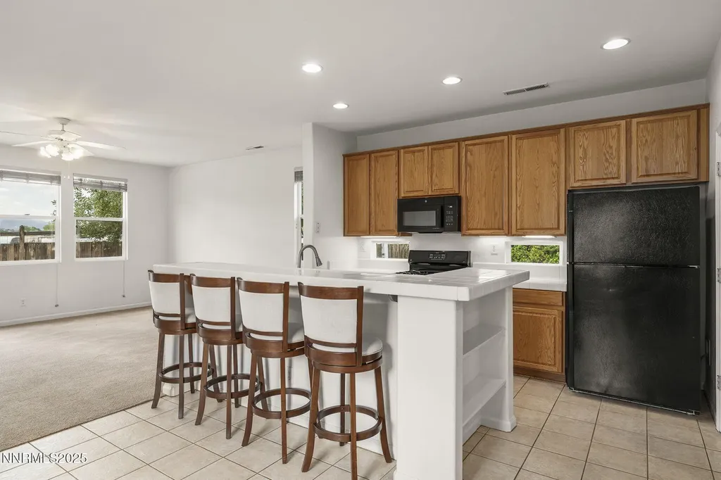 2608 Arrowsmith Sparks NV 89436
