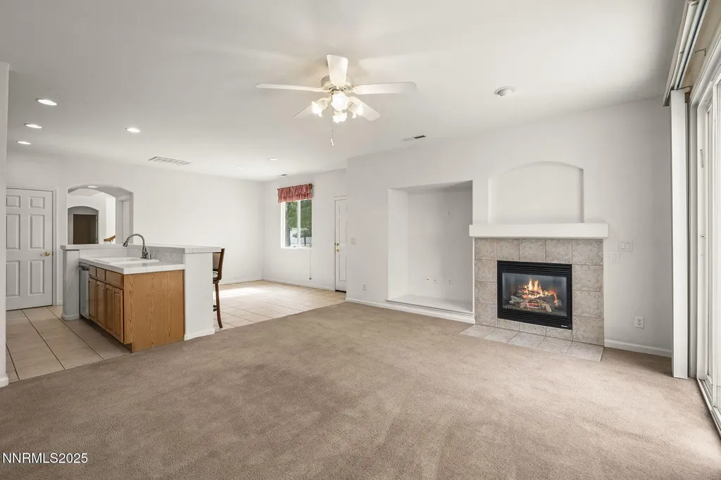 2608 Arrowsmith Sparks NV 89436