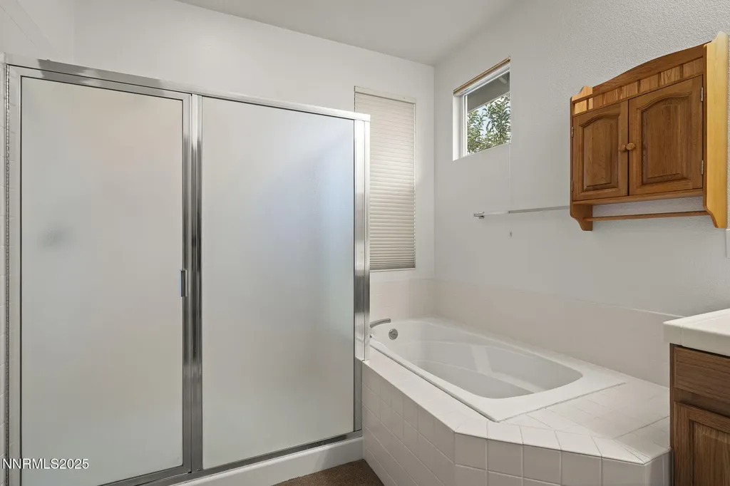 2608 Arrowsmith Sparks NV 89436