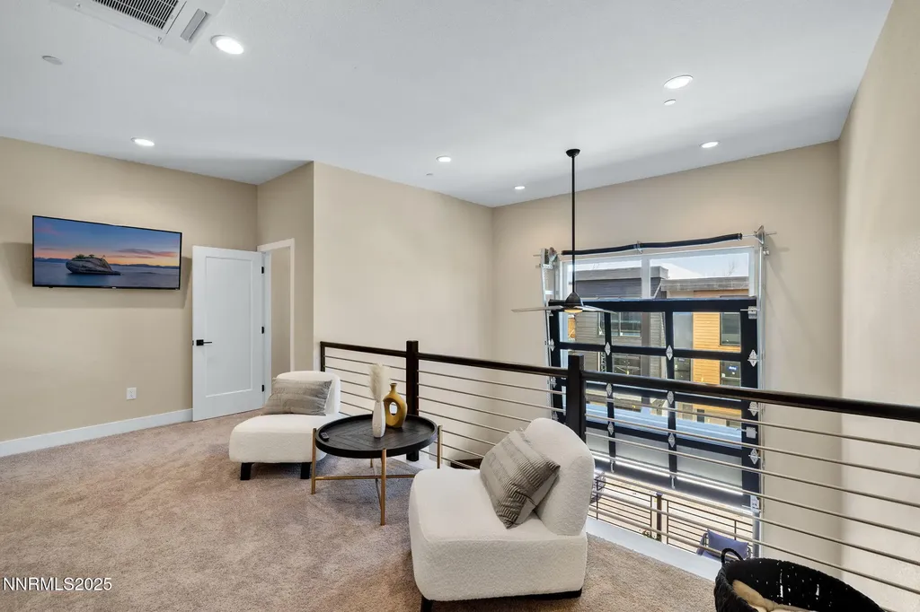 3826 Lakeside Reno NV 89509