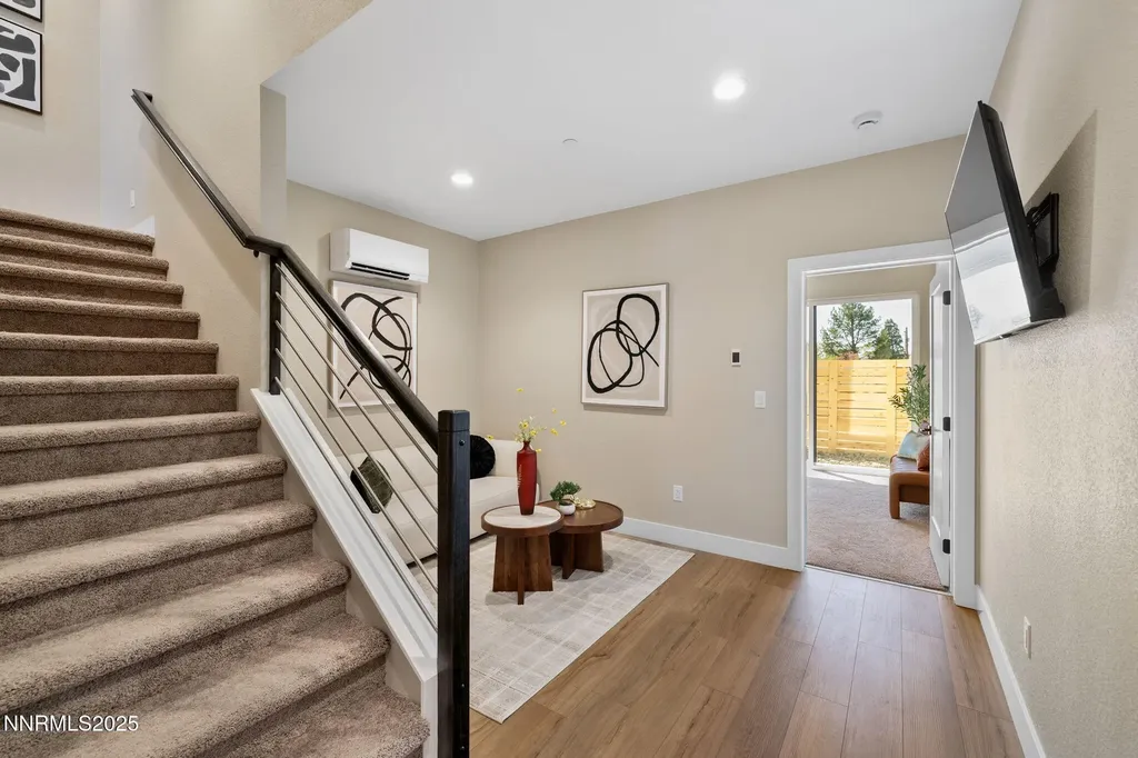 3826 Lakeside Reno NV 89509