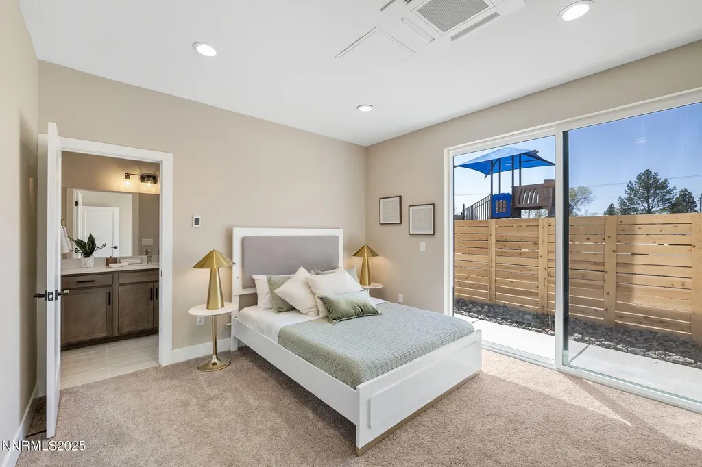 3834 Lakeside Reno NV 89509