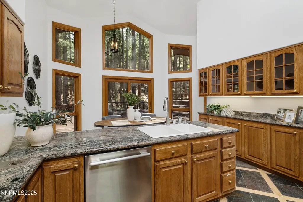 1745 Green Ash Reno NV 89511