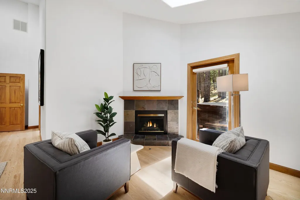 1745 Green Ash Reno NV 89511