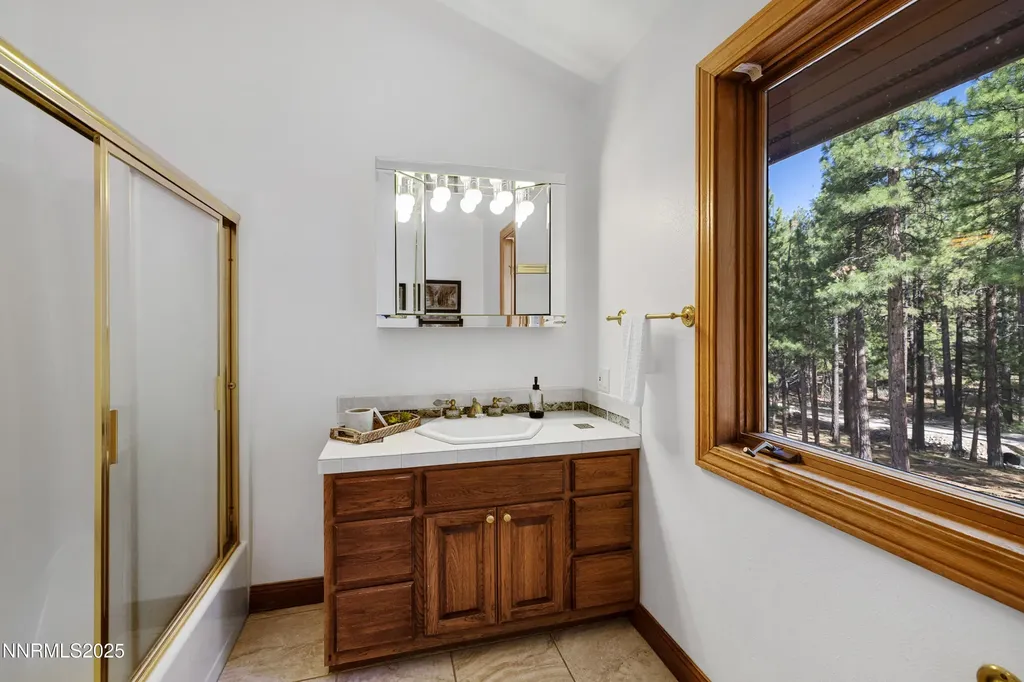 1745 Green Ash Reno NV 89511