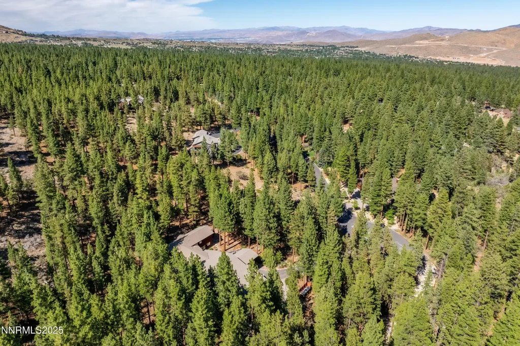 1745 Green Ash Reno NV 89511