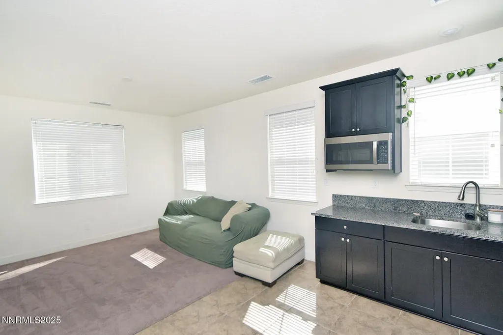 2050 Bishop Pine Sparks NV 89436