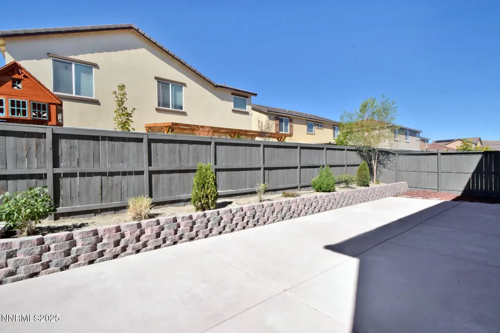 2050 Bishop Pine Sparks NV 89436