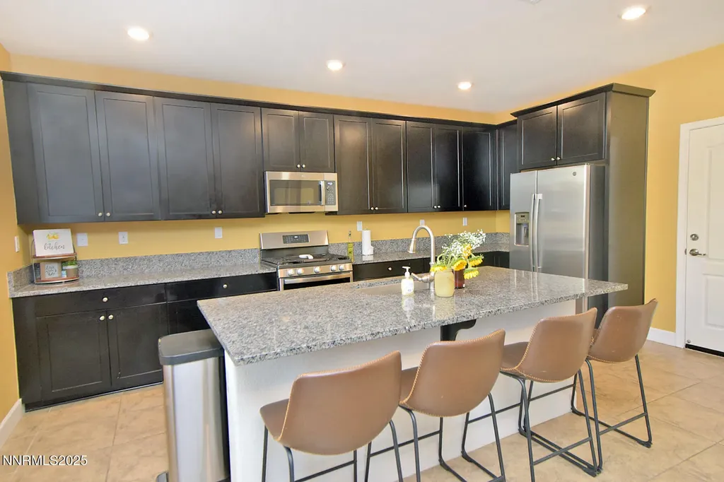 2050 Bishop Pine Sparks NV 89436