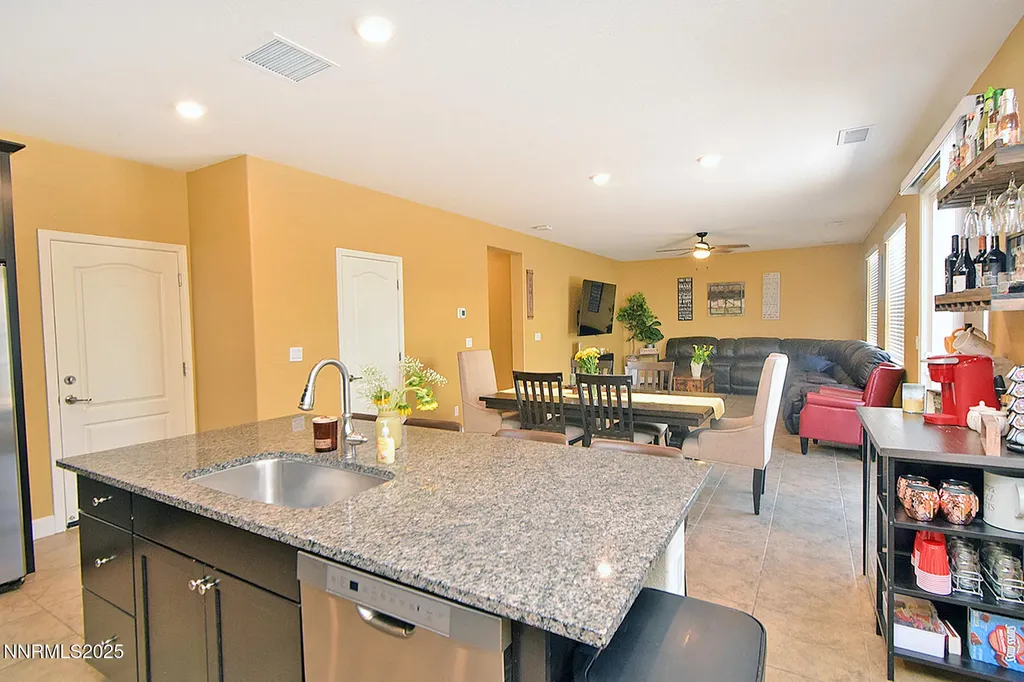 2050 Bishop Pine Sparks NV 89436