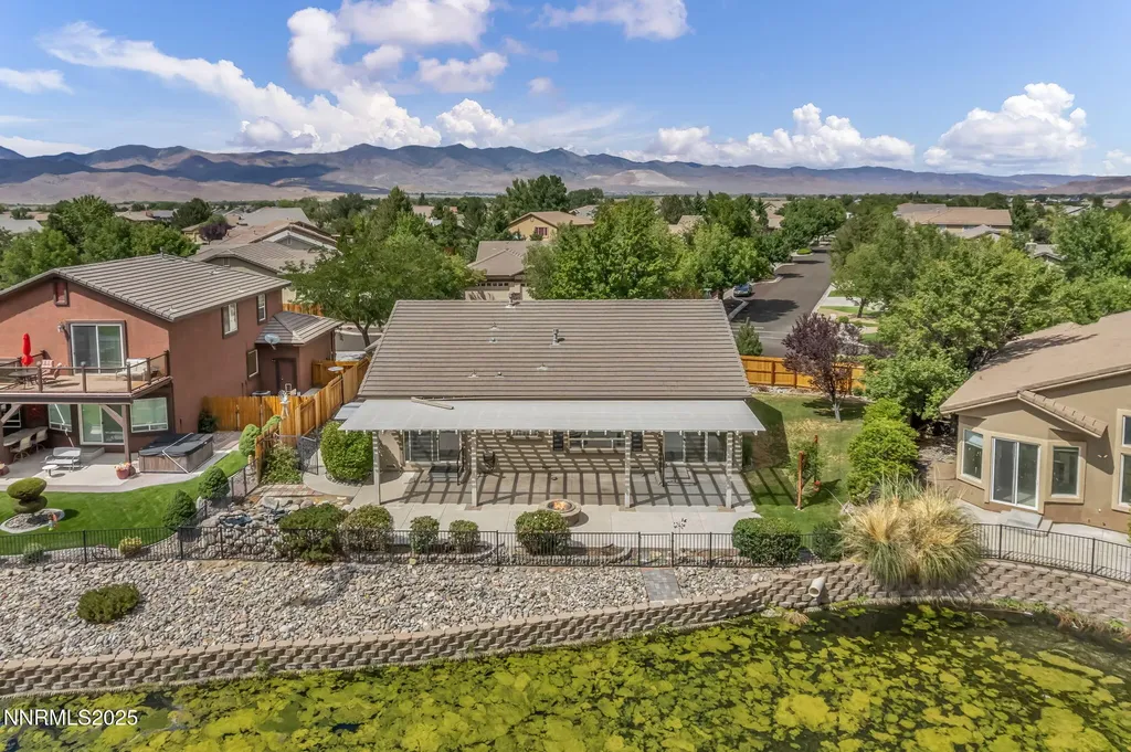 609 St Andrews Dayton NV 89403