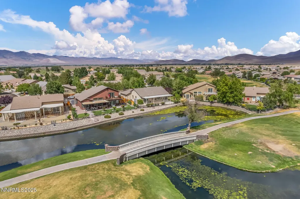 609 St Andrews Dayton NV 89403