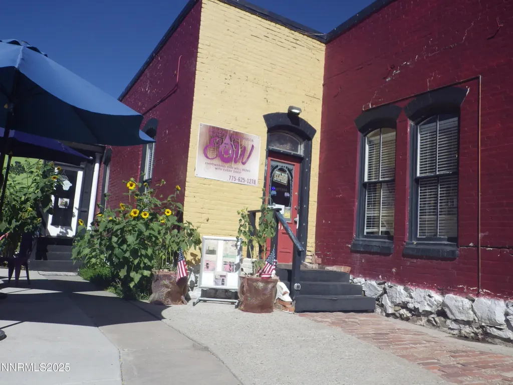 345 Bridge Winnemucca NV 89445