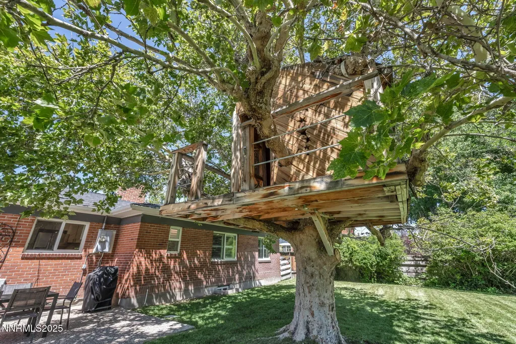 1150 Fairfield Reno NV 89509