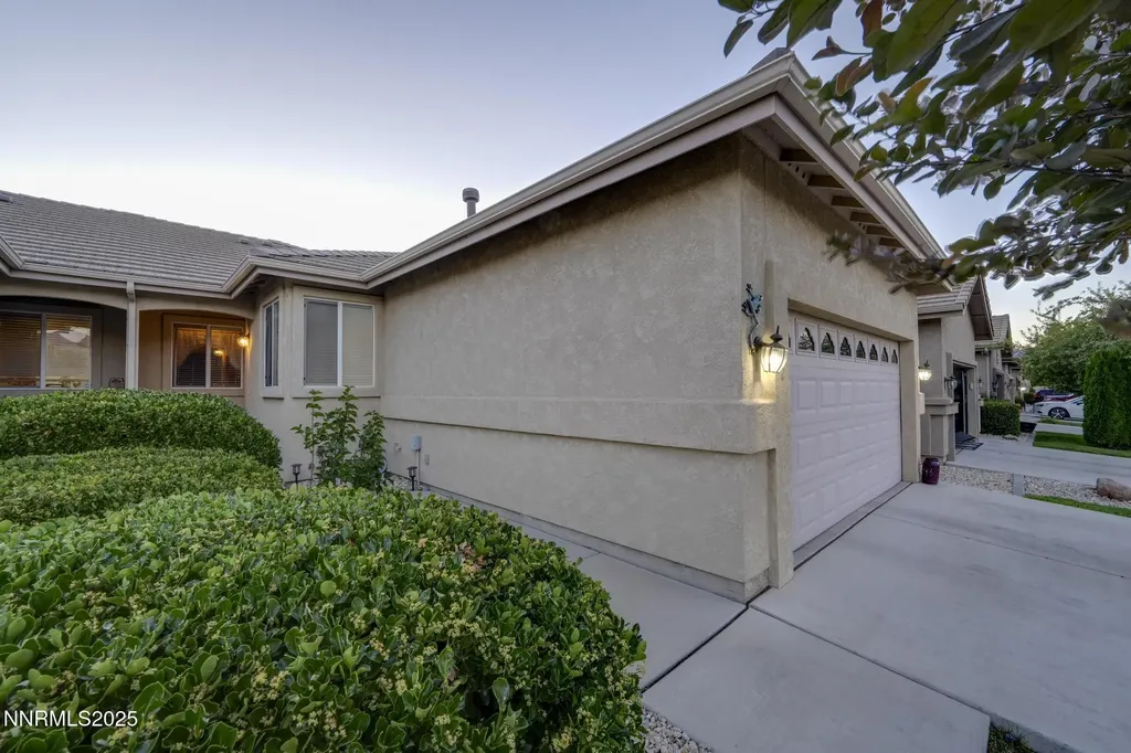262 Cruden Bay Dayton NV 89403