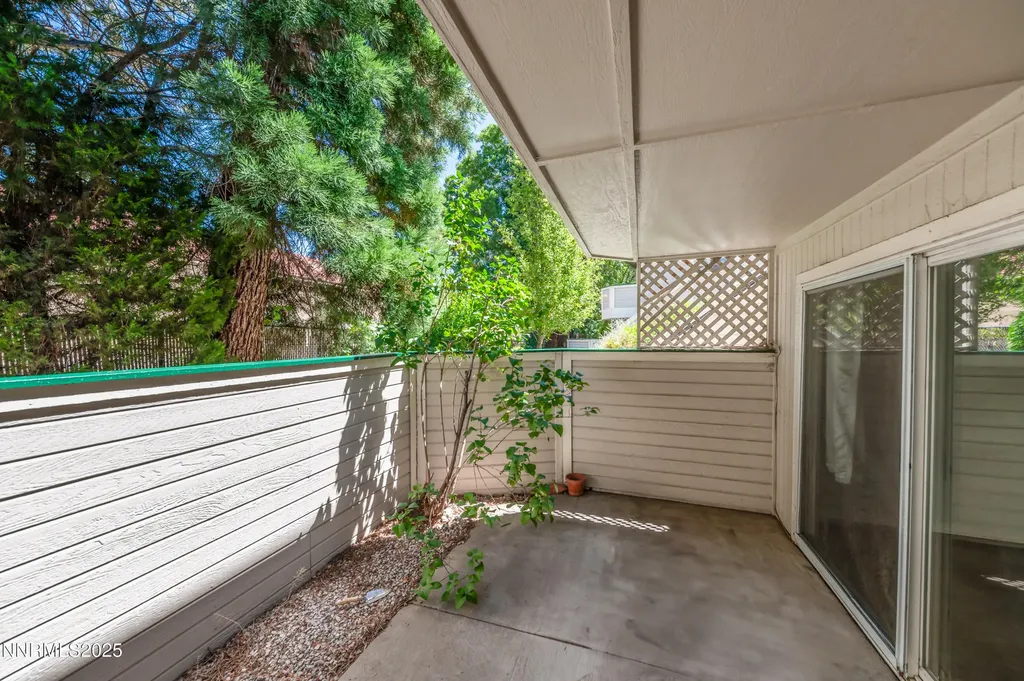 2659 Sycamore Glen Sparks NV 89434