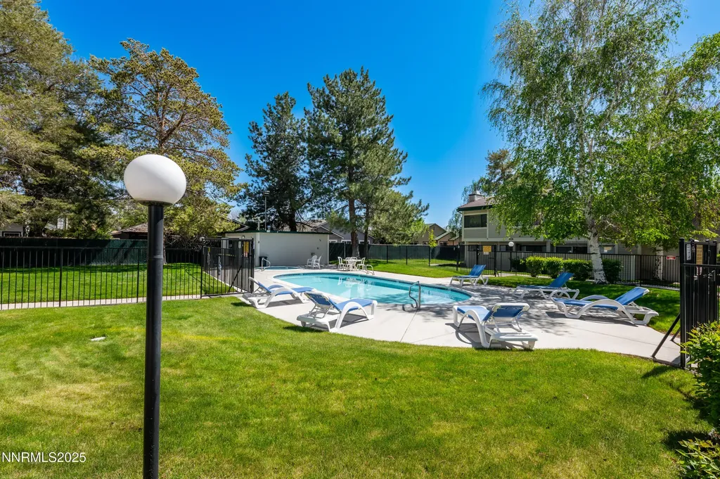 2659 Sycamore Glen Sparks NV 89434