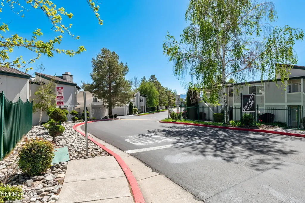 2659 Sycamore Glen Sparks NV 89434