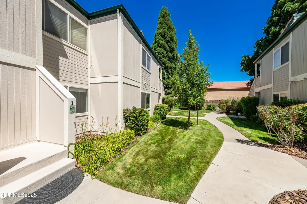 2659 Sycamore Glen Sparks NV 89434