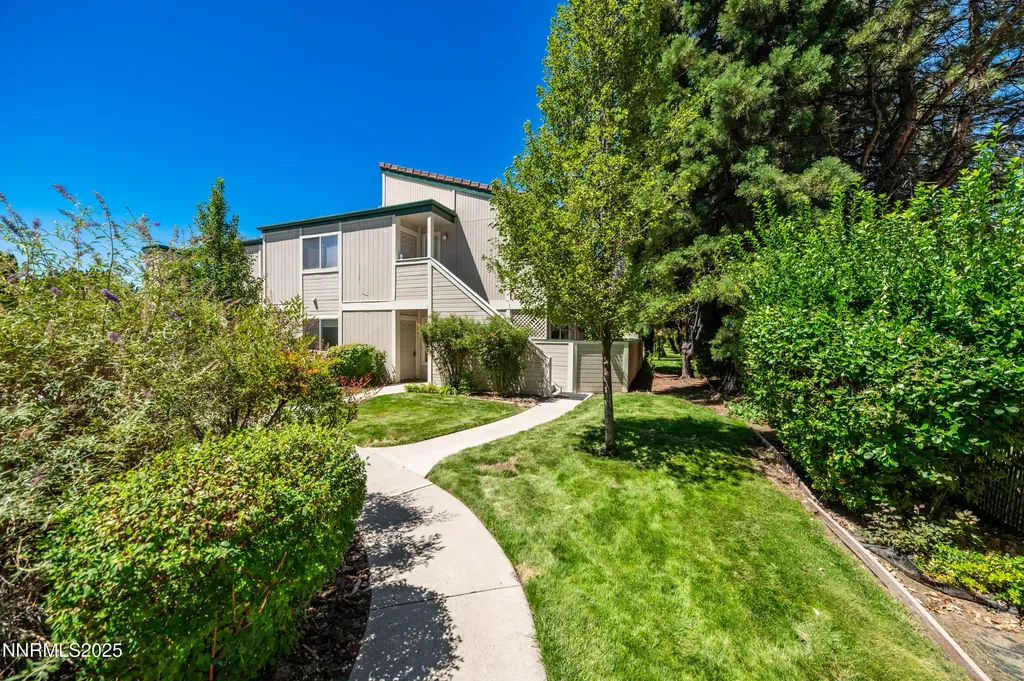 2659 Sycamore Glen Sparks NV 89434