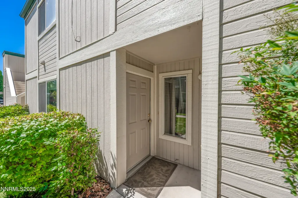 2659 Sycamore Glen Sparks NV 89434